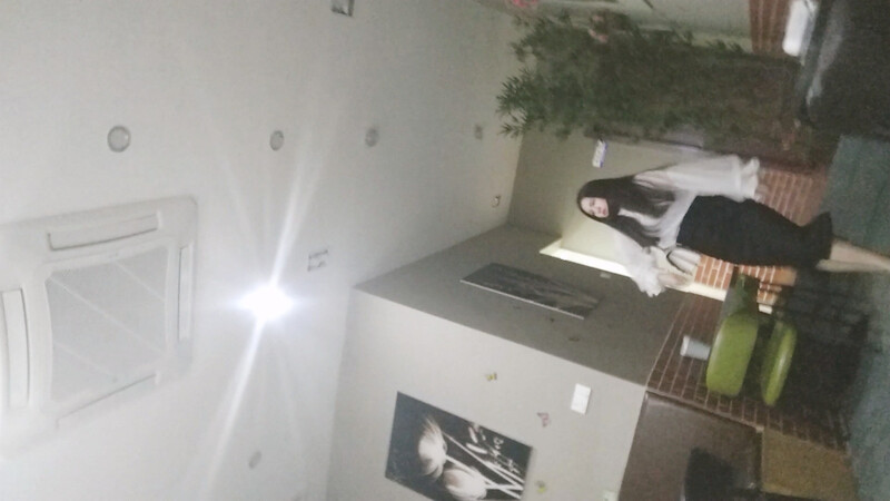 大神潜入咖啡店女厕全景偷拍高跟美少妇❤️可能BB有炎症在那使劲的挠