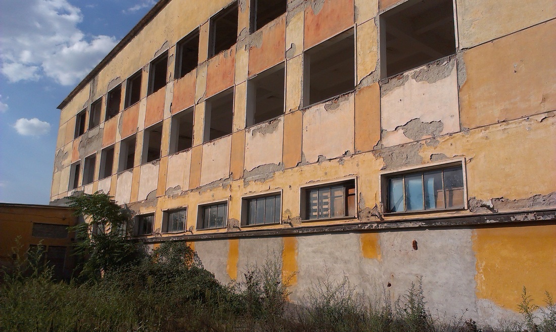 existent - Refunctionalizare depozit tuica-vin in cladire de birouri - Razvan P. Botofan - Birou de arhitectura