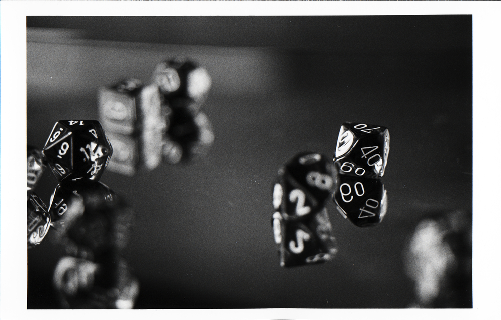 {Dice}