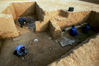 Encuentran tumba de 400 años de antigüedad en China