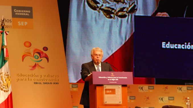 Sistema educativo mexicano debe mejorar en todos sus niveles: Felipe González
