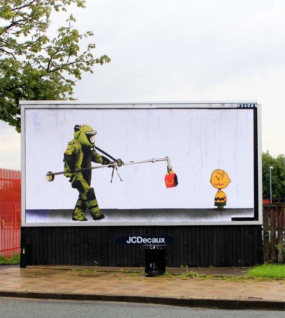 Brandalism hace una intervención crítica de la publicidad de Londres 2012