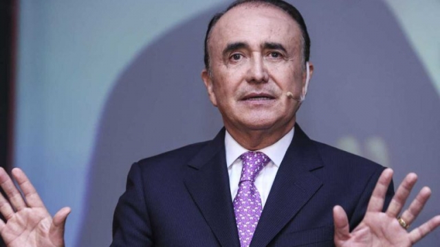 Asaltaron al equipo de Pedro Ferriz de Con, cuando recolectaba firmas