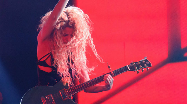 Shakira..suspende gira por una hemorragia en su cuerda vocal