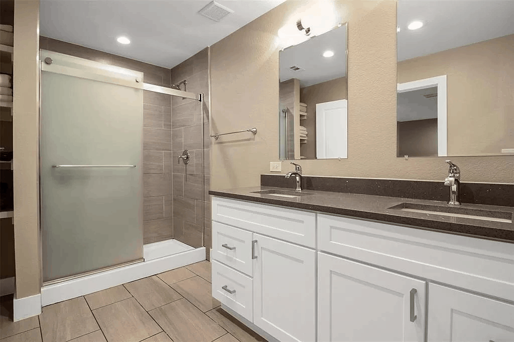 Master Bath New House