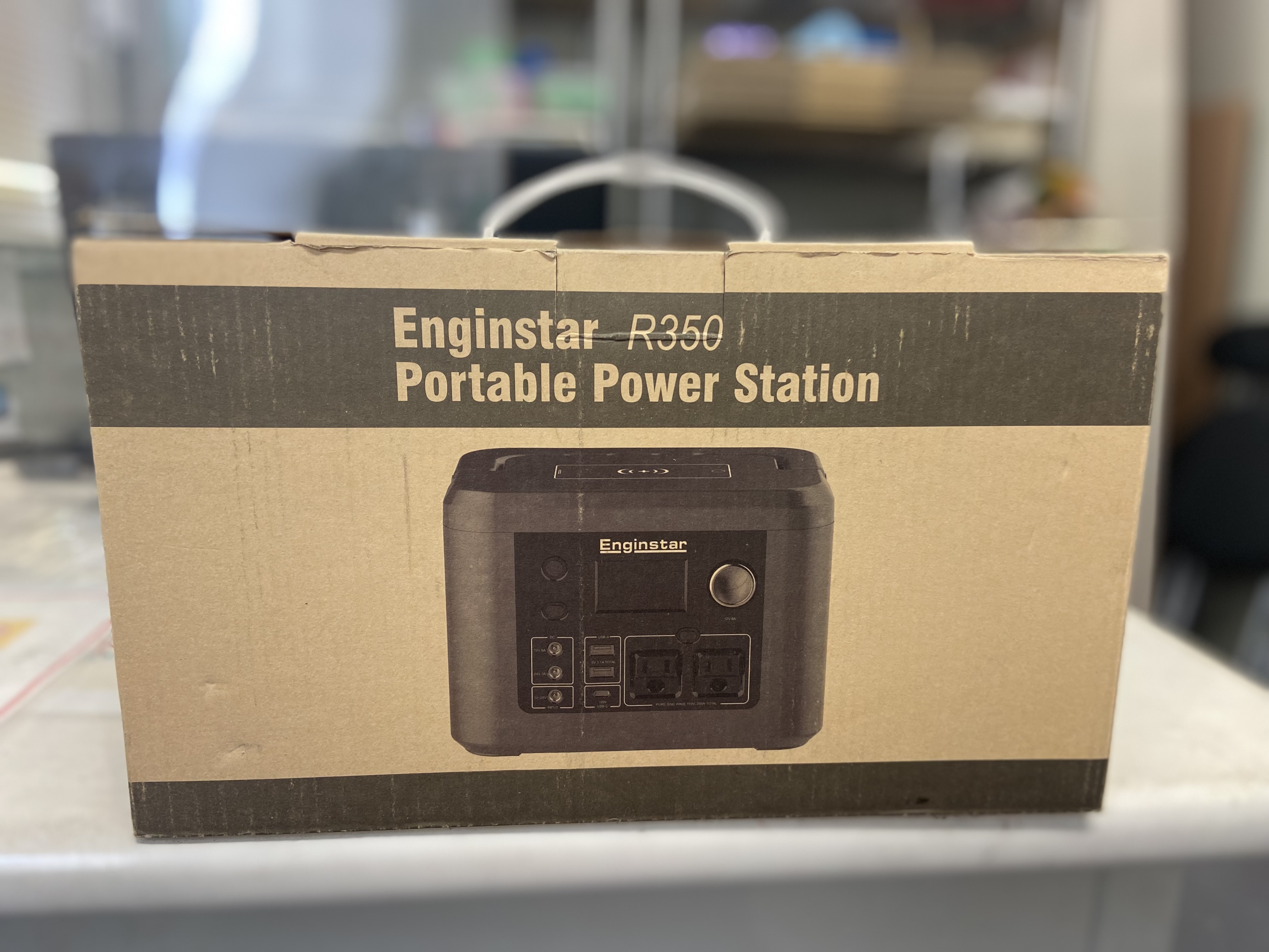 Enginstar 定格350W ワイヤレス ポータブル電源 80000mAh Enginstarのポータブル電源 R350を隅々までレビュー | POTADEN