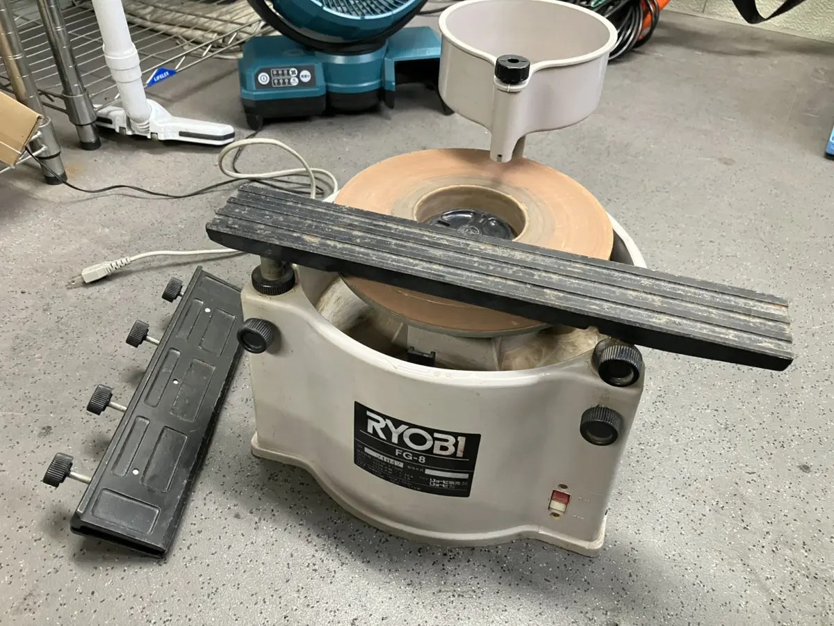 RYOBI研磨機 FG-18 ☆リョービ(RYOBI) 研磨機 8/243 【動作確認済】RYOBI