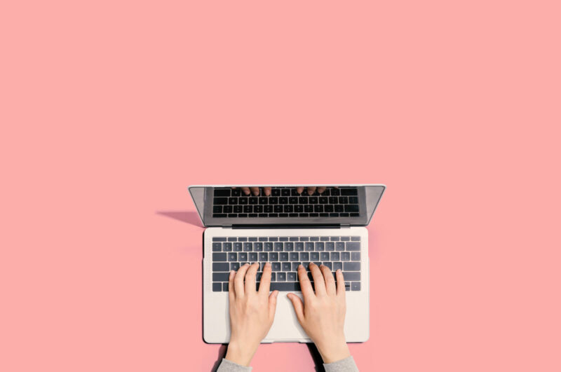 Read more about the article Kurkkaa sanojen käännös tooltipillä