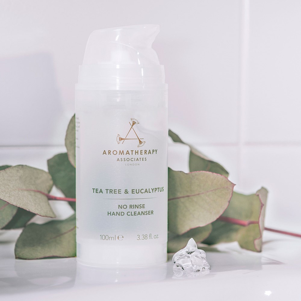 Aromatherapy Associates Tea Tree and Eucalyptus No Rinse Hand