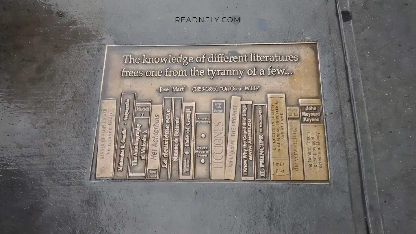 Placa en The Library Way de Nueva York