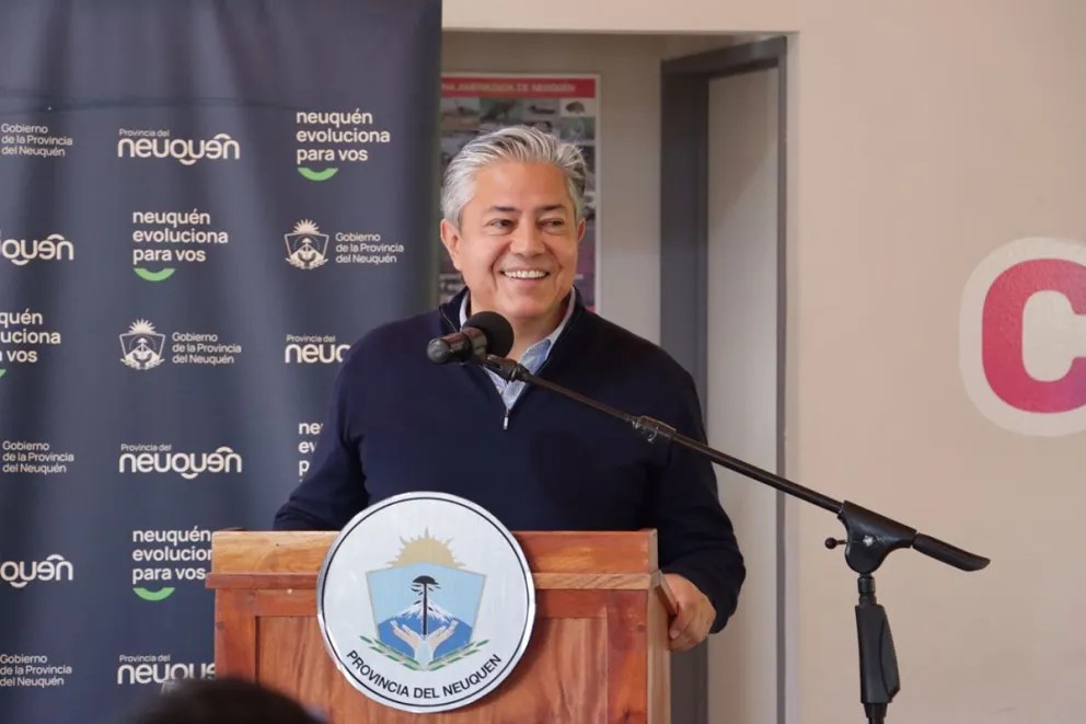 El gobernador presentó la  Ley para promover inversiones y desarrollo económico