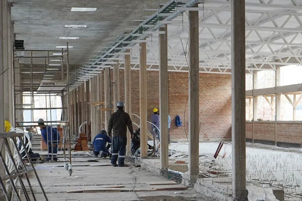 Inversiones en Educación en Neuquén: Transformación Escolar