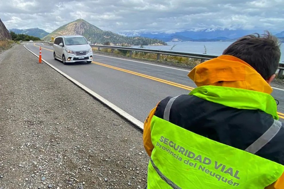 Refuerzan controles en rutas neuquinas por el fin de semana largo