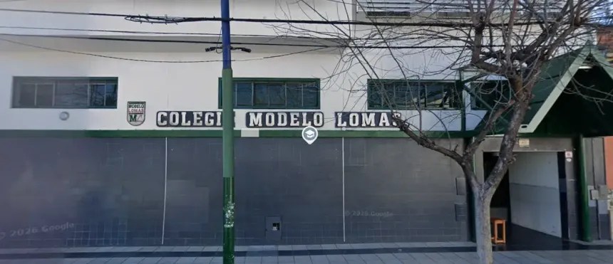 Colegio Modelo Lomas