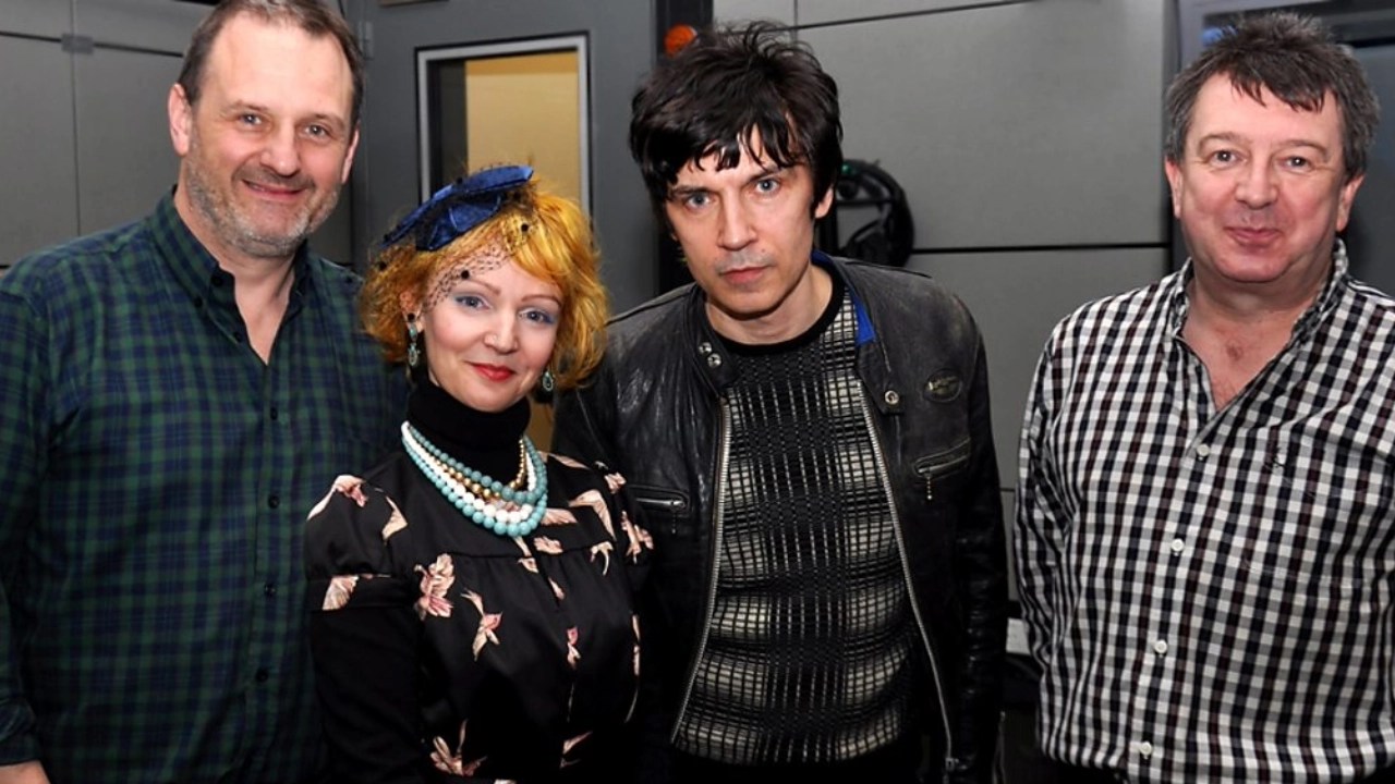 The Primitives – Crash