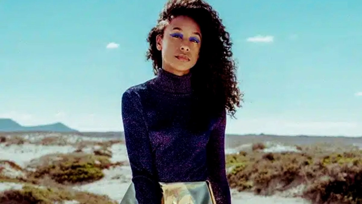 “Put Your Records On” by Corinne Bailey Rae