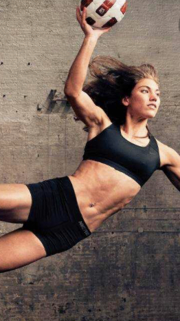 Hope Solo enters Rehab