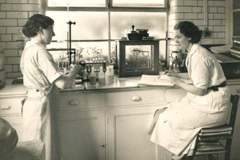 A History Of Reaseheath - Beautiful City Background - 4K