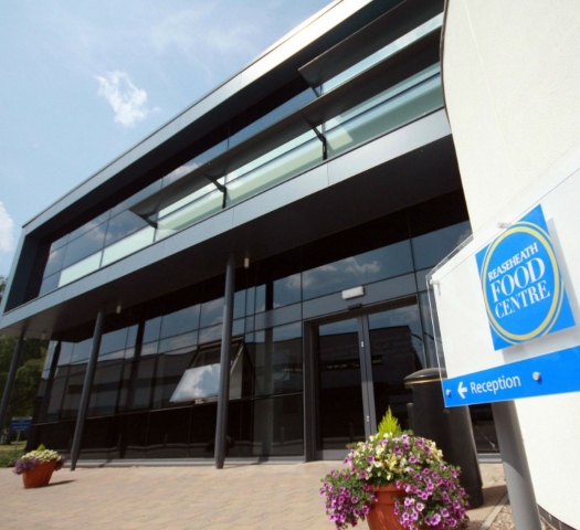 Food Centre Facilities Reaseheath Business Hub - Gradient Texture Collection - Retina Quality