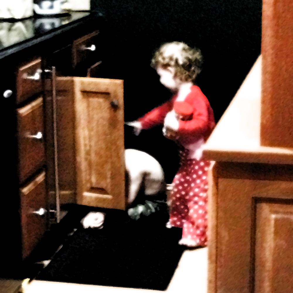 Toddler Hide n Seek: "Found You!"