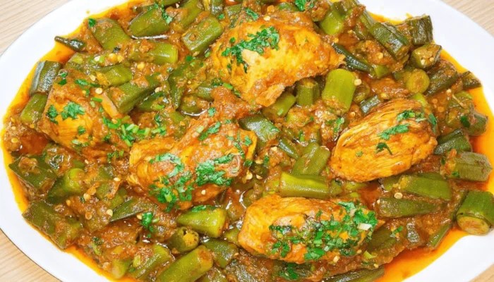 Frango Com Quiabo e Arroz Integral Super Nutritivo