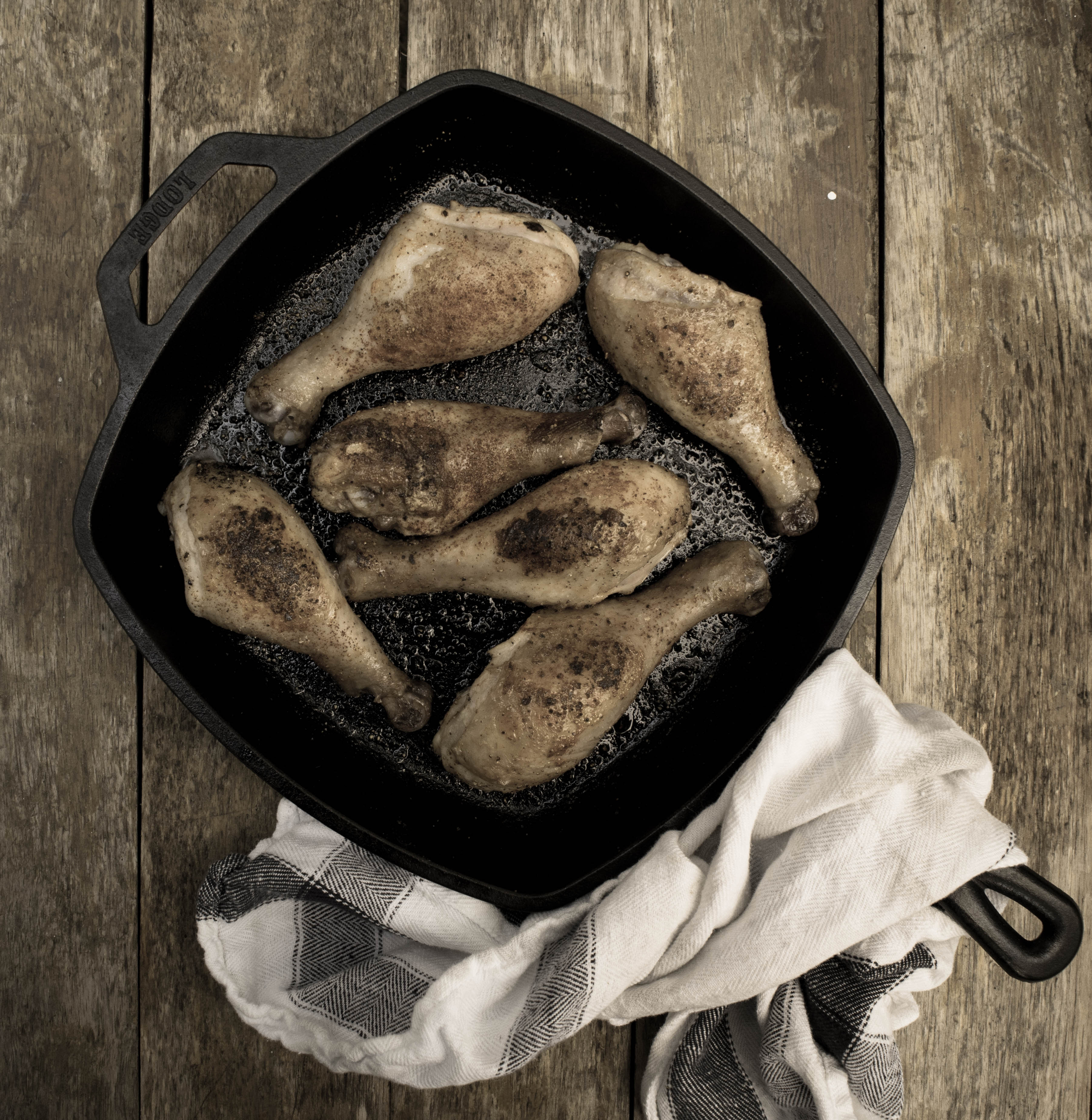 How to Make Cast Iron Skillet Perform Like Teflon 