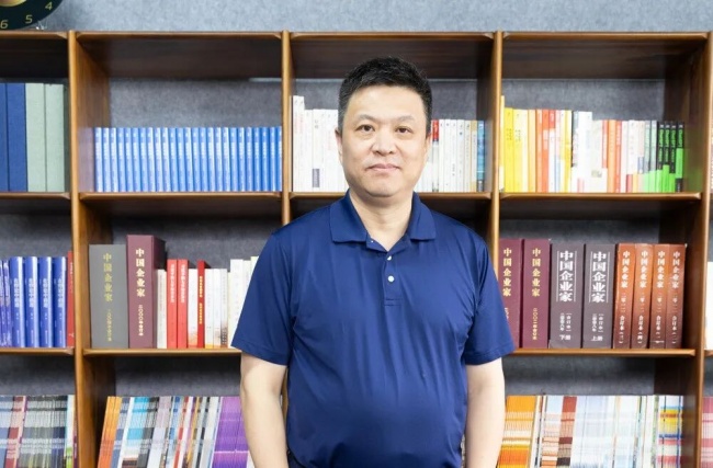 影子科技获数百万美元首轮融资：恒温陪伴机器人“佳伴”能否真正走进独居人群？
