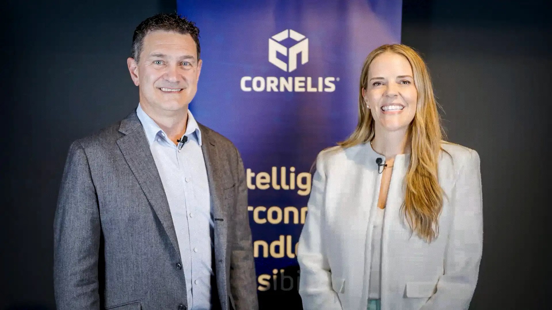 Cornelis Networks 融资 2.05 亿美元：AI 集群网络瓶颈下，开放互联能否成为英伟达之外的替代选择