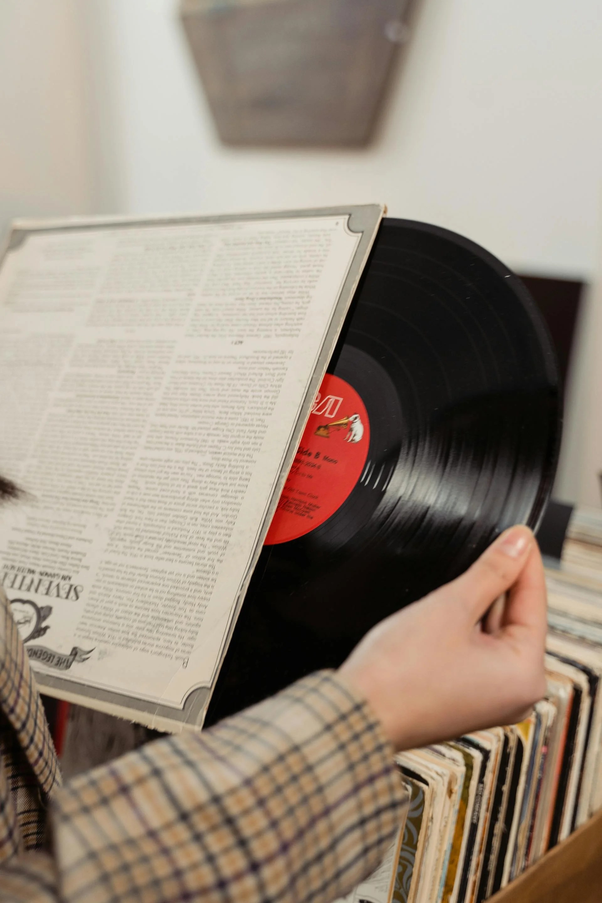 Turntable Accessories: What Is Worth Buying and What Is Theater