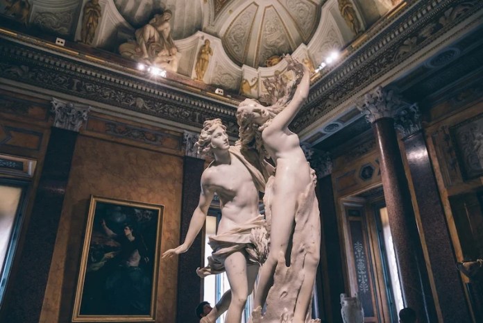 escultura apolo y dafne bernini