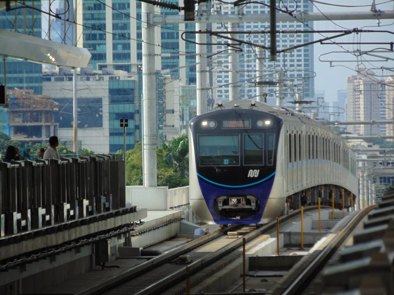 Mau Bawa Sepeda Nonlipat Naik MRT? Begini Aturannya