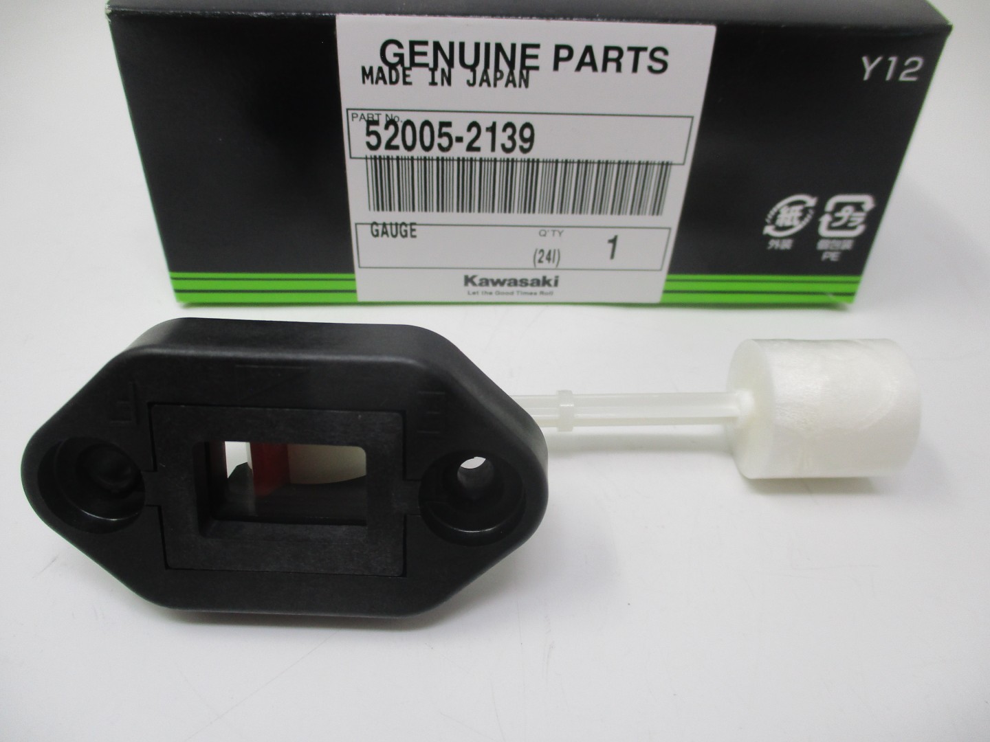 Genuine Kawasaki 52005-2139 Fuel Gas Gauge | Red Rock Turf and Carts