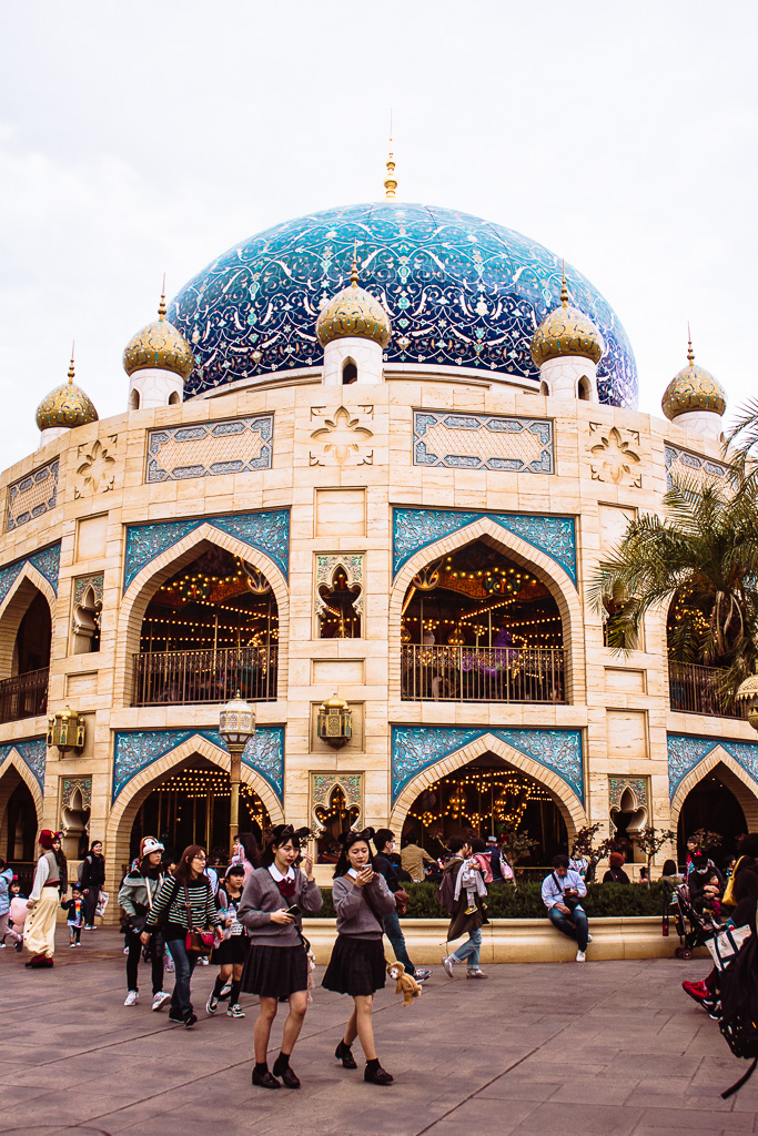 tokyo disneysea, reesa rei, travel blog diary