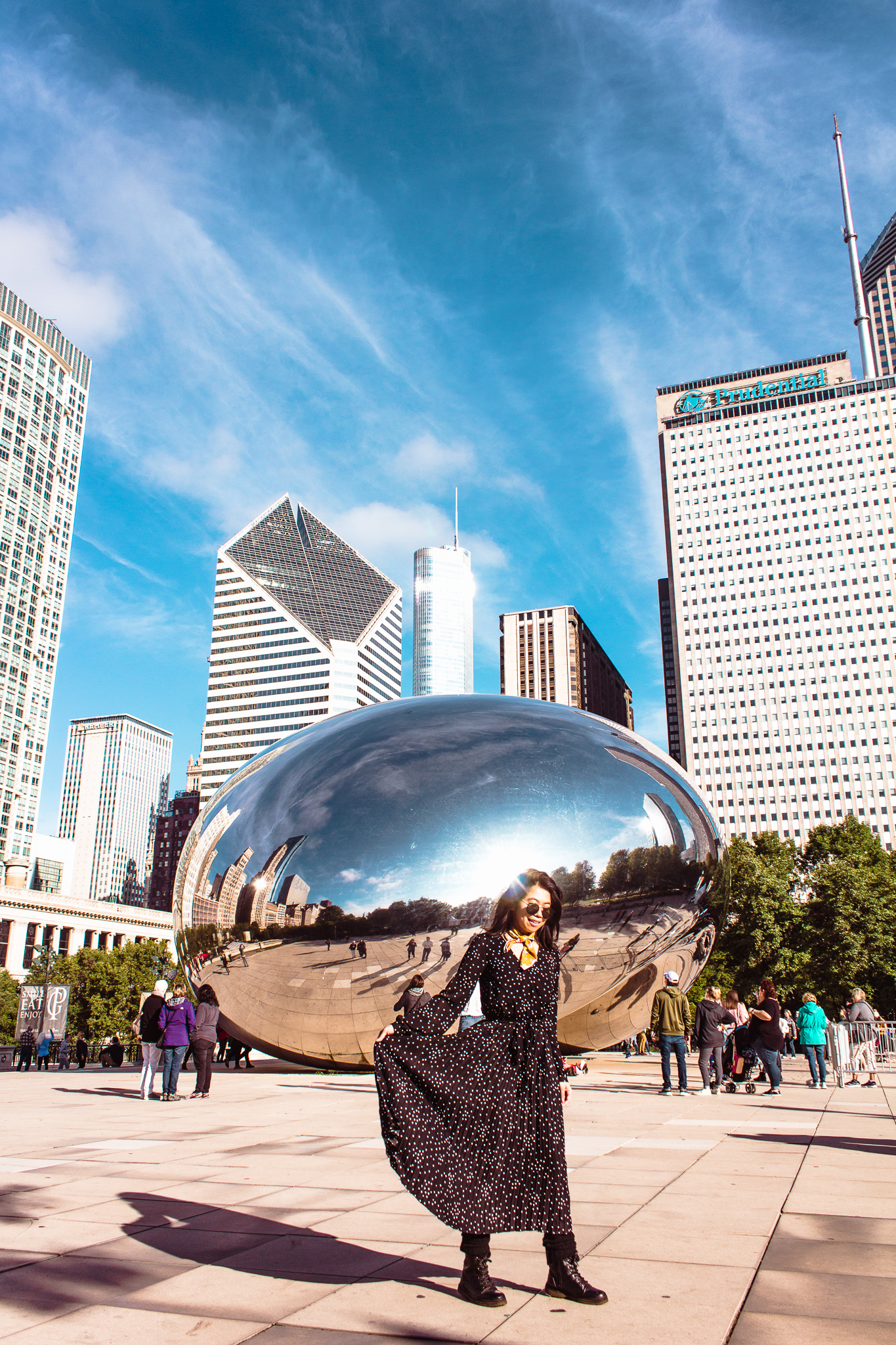 travel photo diary chicago, reesa rei, chicago downtown, downtown chicago skyline, chicago city views, the bean