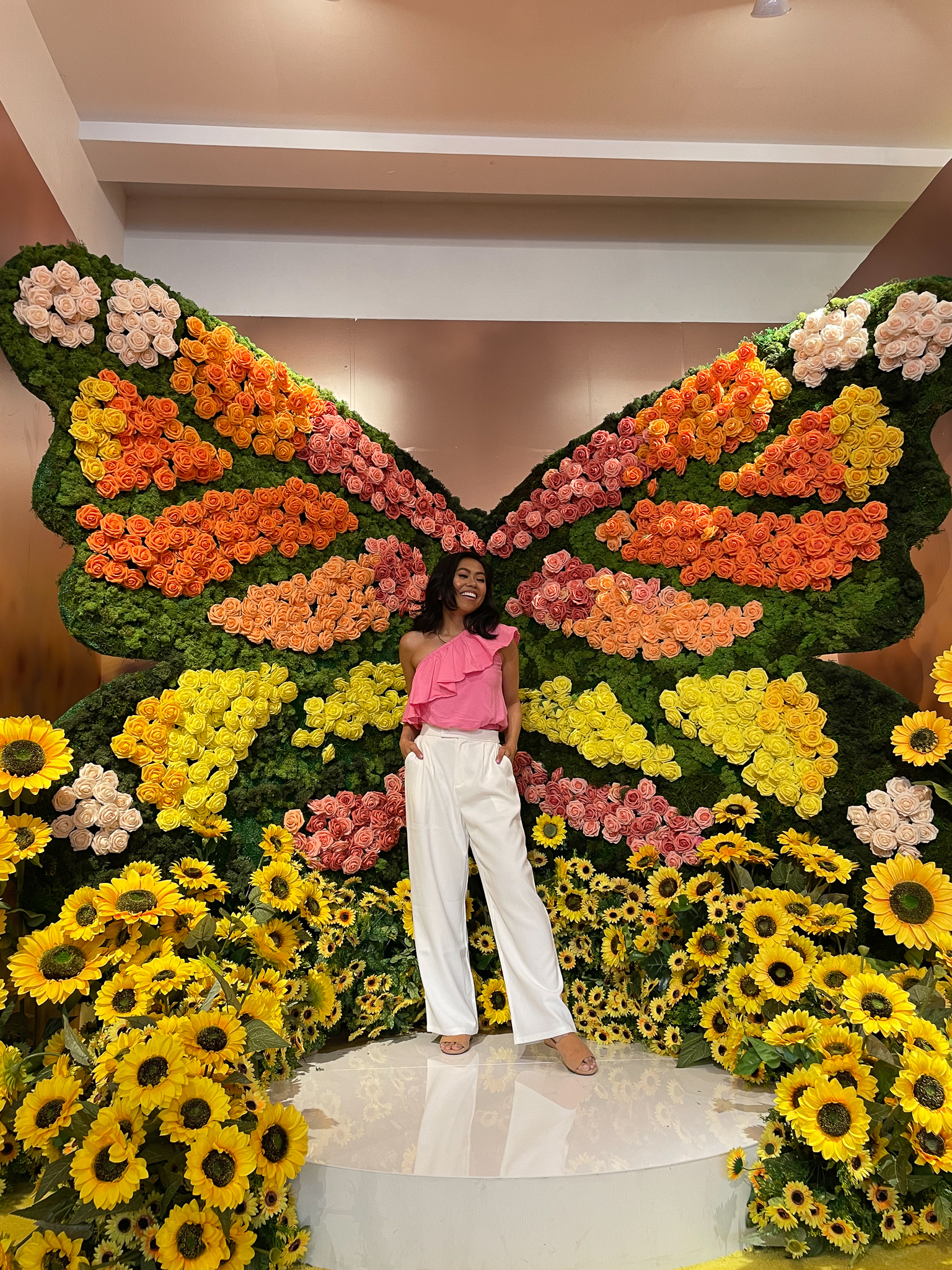 THE FLORAL ESCAPE IN NEW YORK CITY, NYC , REESA REI