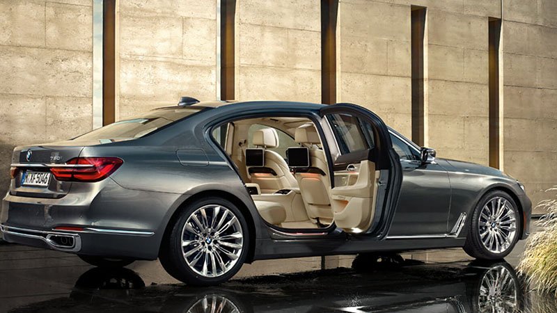 An Adventure Into The Top Luxury Sedans Of 2017 Reference Pros