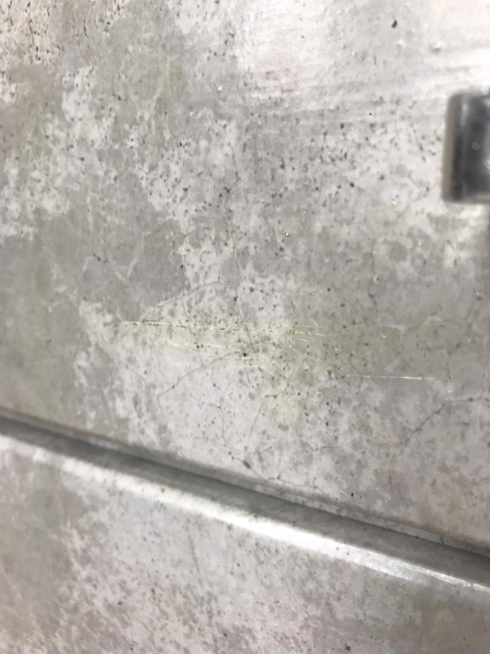 4 - Reformando criado-mudo com papel adesivo