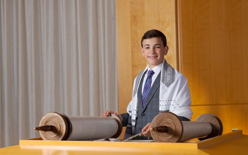 Milestones Regency Studios - Full HD Space Designs for Desktop