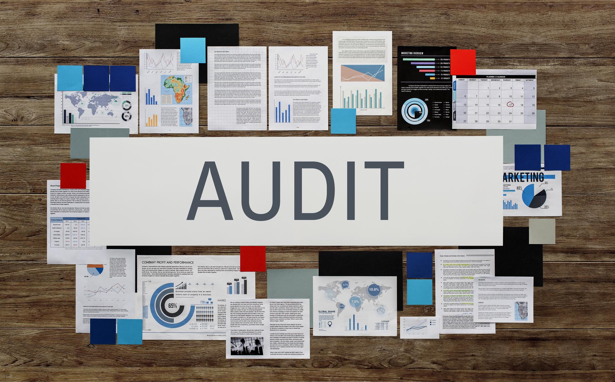 5 technology tools that all internal auditors should be using, including audit management, data analytics, continuous monitoring, and risk assessment.