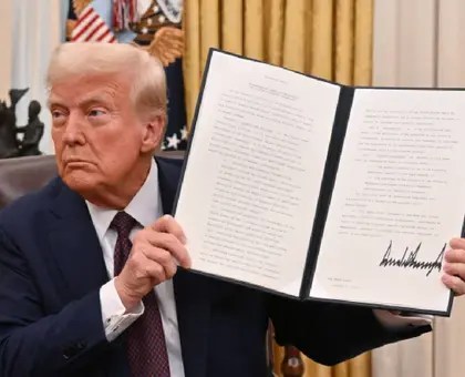 Trump cerrará oficinas de diversidad; pide denunciar a quienes ocultaron programas inclusivos