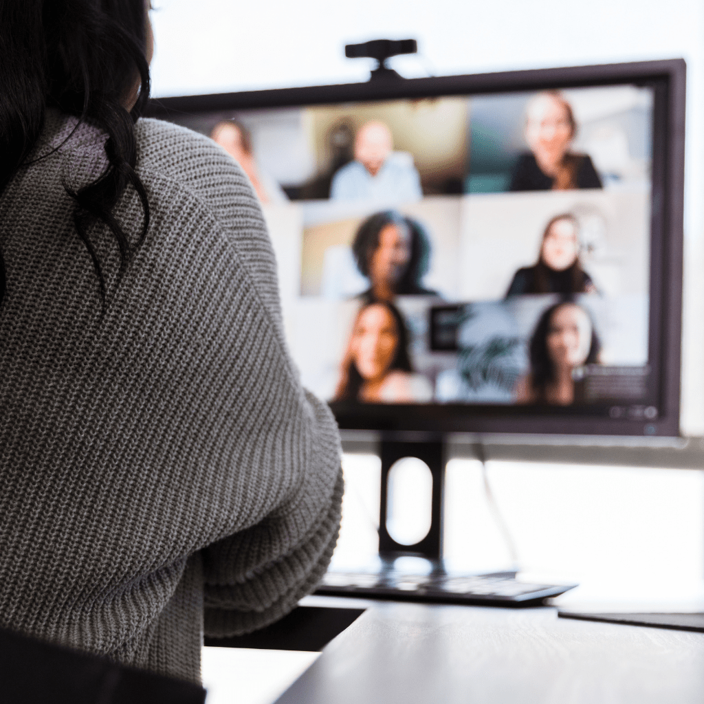 Virtual Assistant meeting with team online