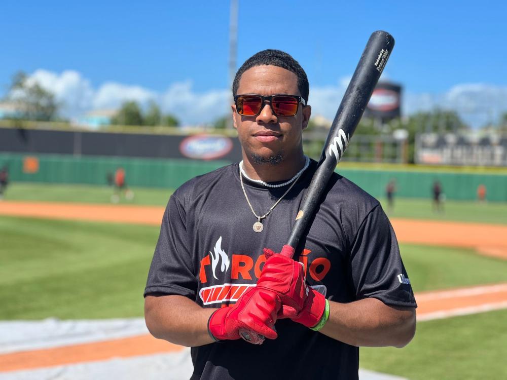 Enmanuel Valdez regresa a los Toros del Este