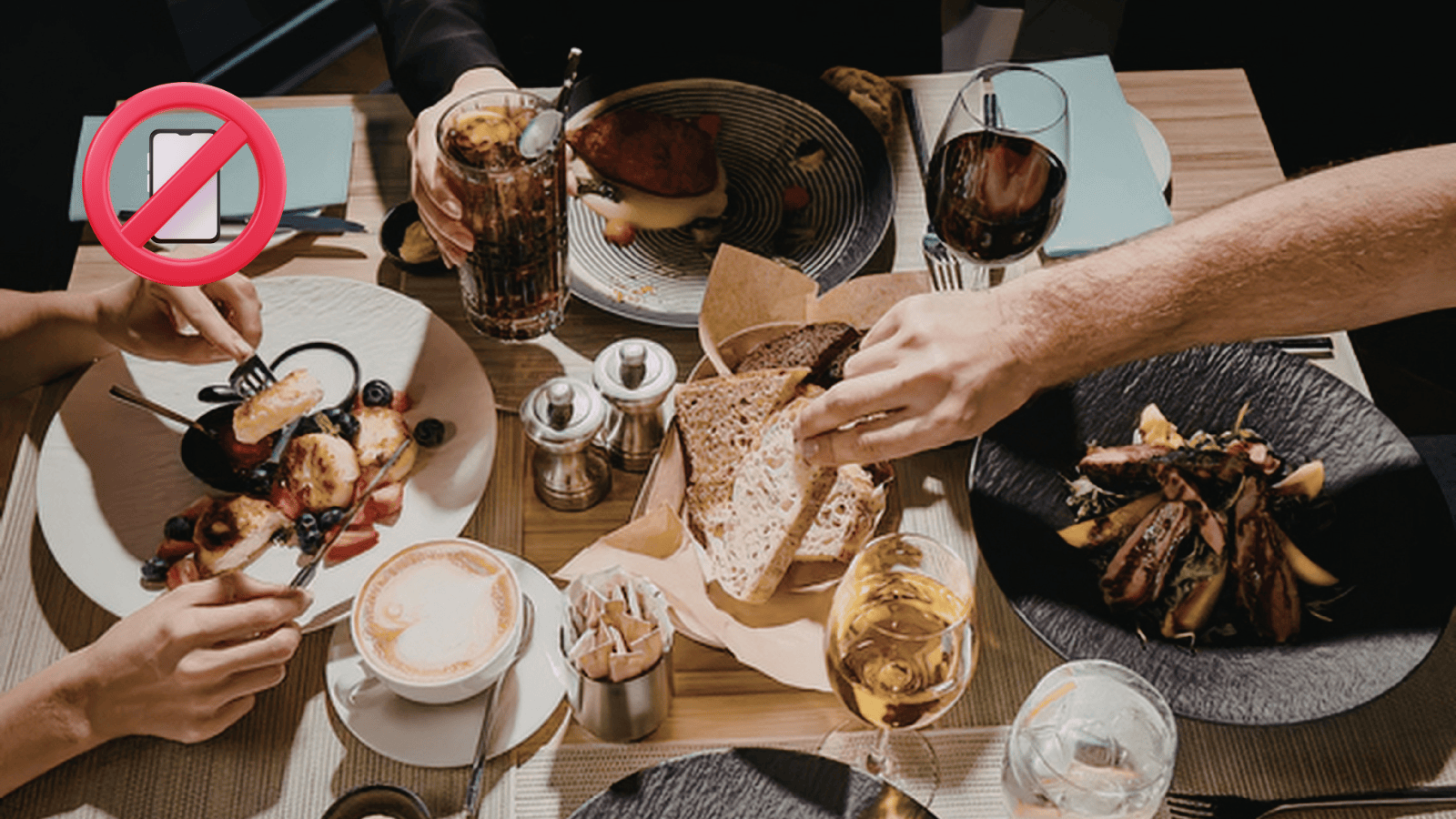 Algunos restaurantes están obligando a entrar sin celular