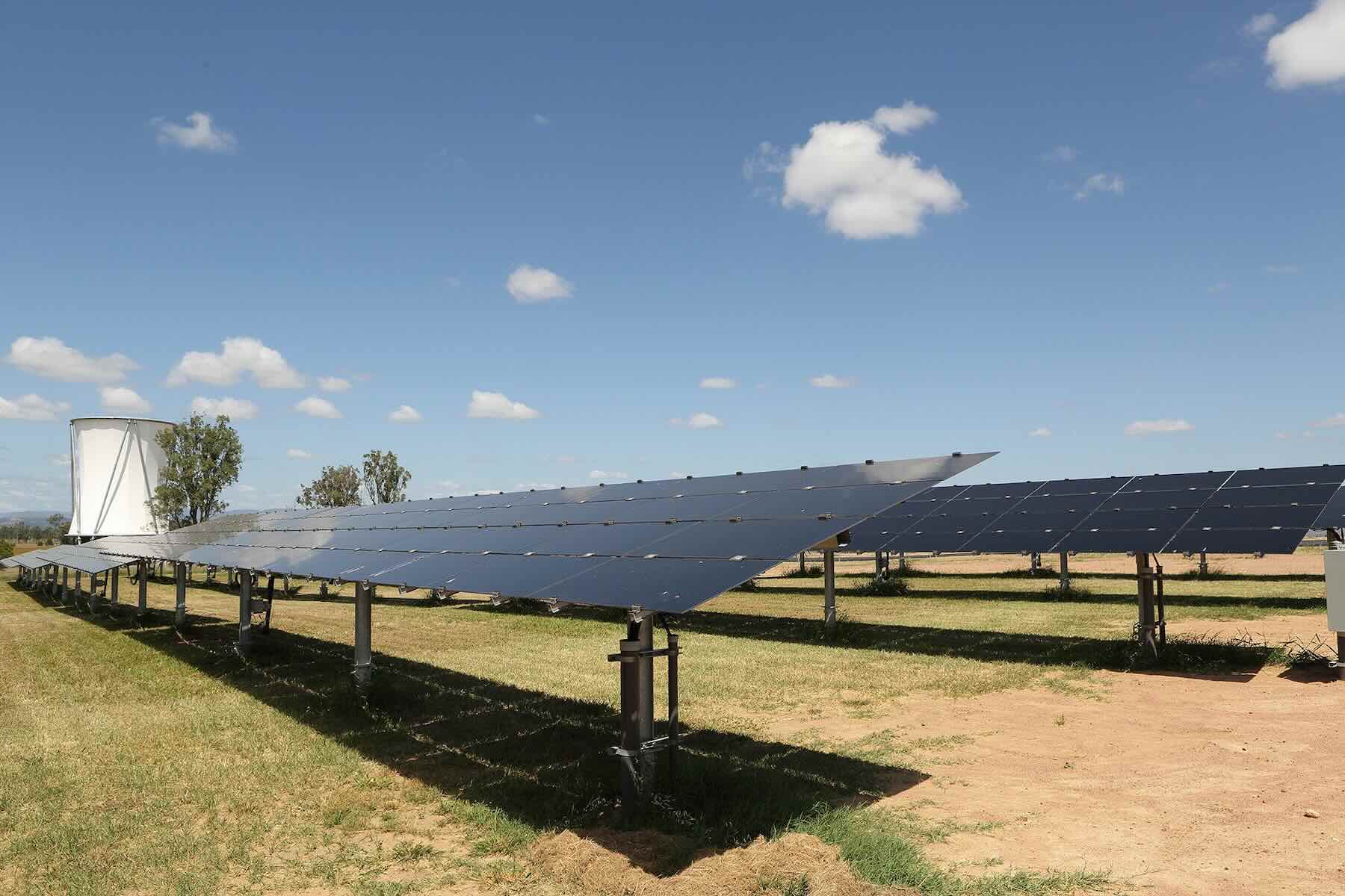 Queensland Solar Project: Farmer's Plan to Rejuvenate Barren Land (2026)