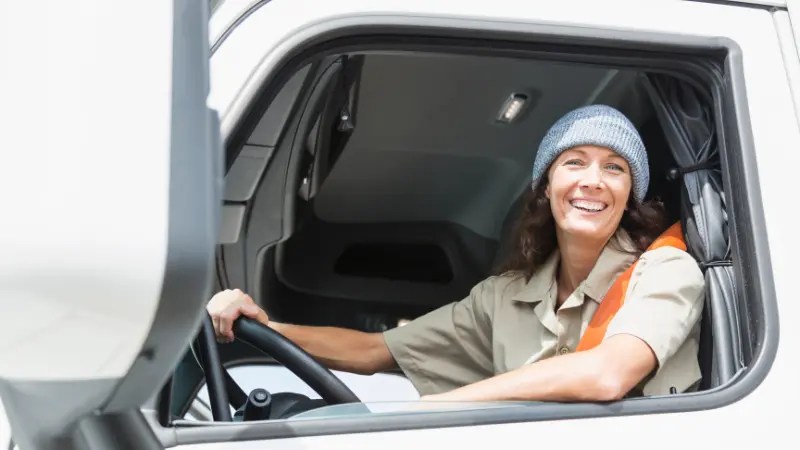 60+ trucking companies that hire felons near me 2025