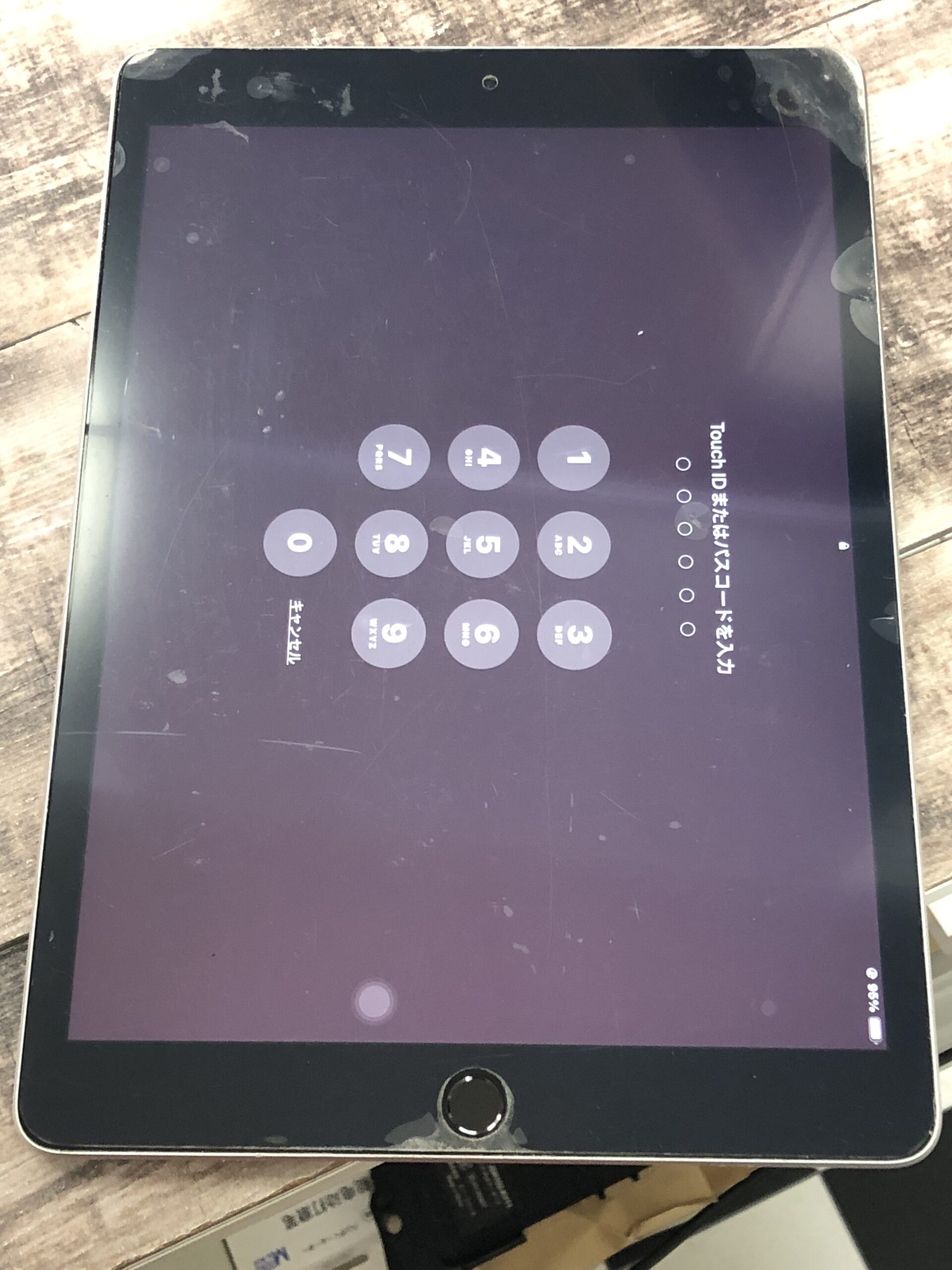 Apple iPad 第９世代　液晶破損 Apple iPad 第9世代 液晶破損 iPad 第9世代のフロントパネル＋液晶