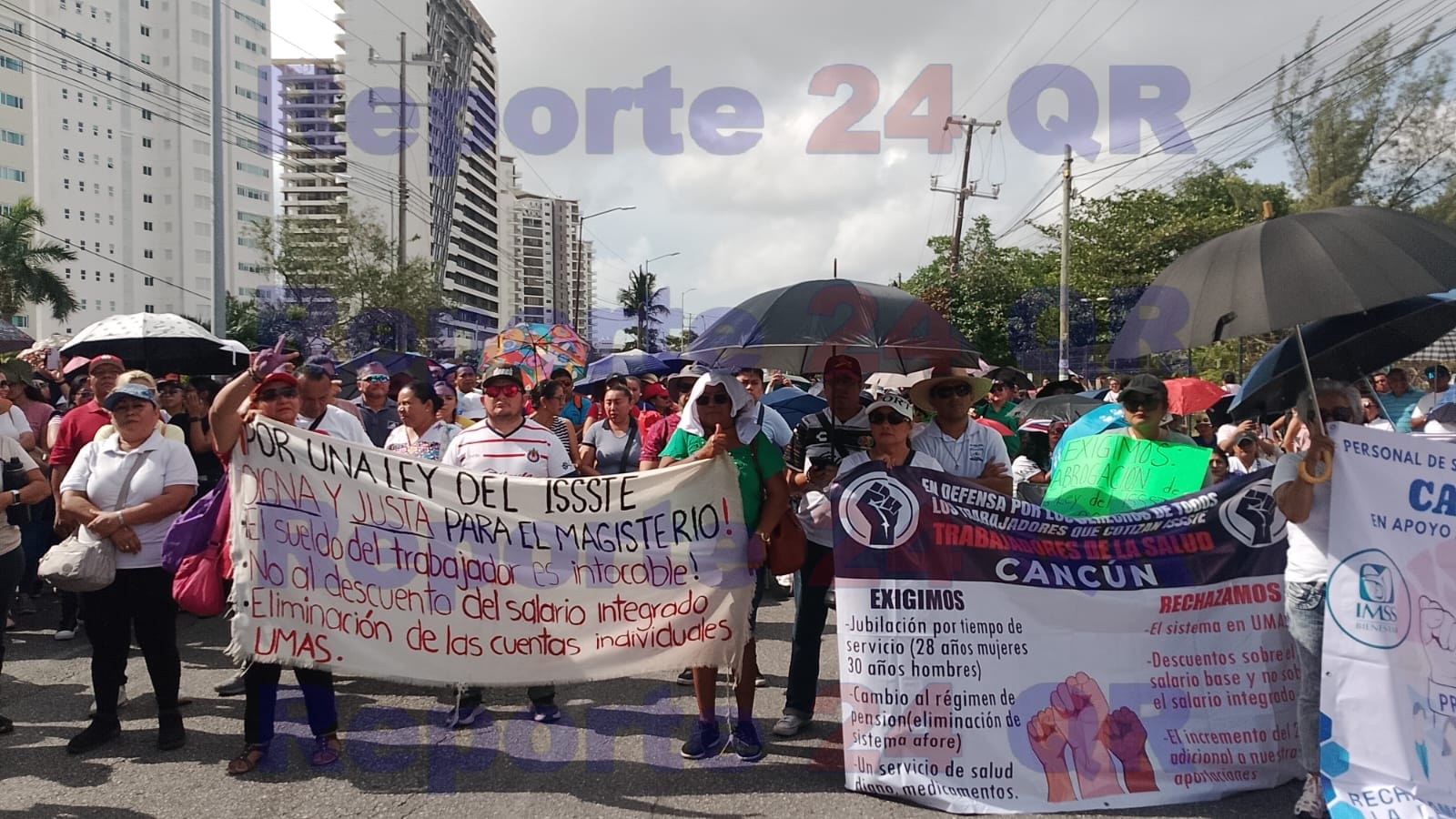 Continúan afectaciones por manifestaciones de maestros