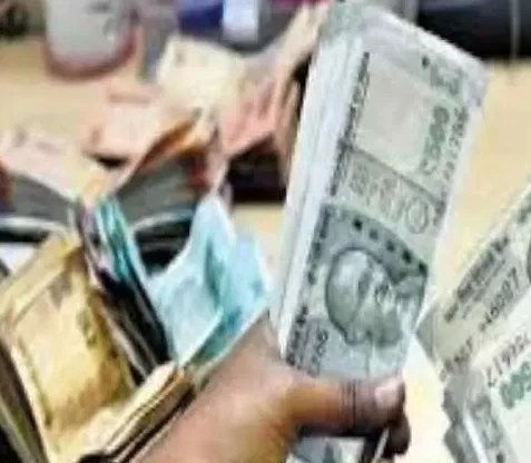 मंत्रियों के यात्रा भत्ते में 30 हजार रुपए की वृद्धि, अब हर महीने मिलेंगे 90 हजार