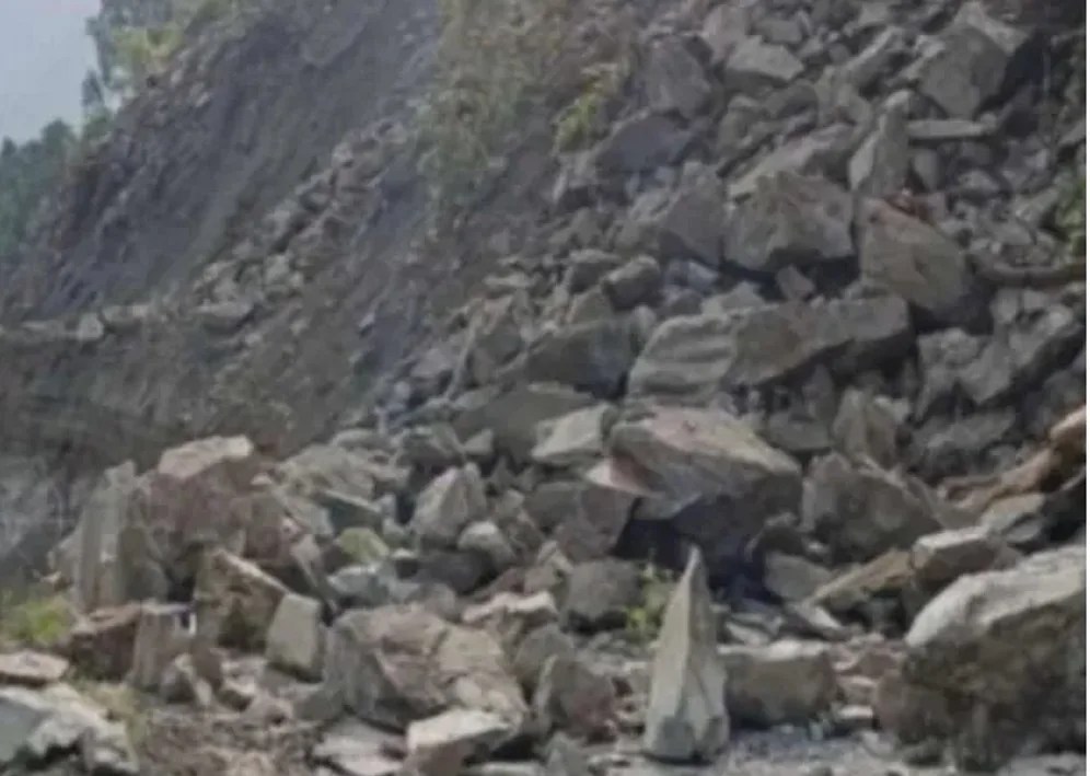 राष्ट्रीय राजमार्ग क्वारब फिर बंद, क्वारब बाईपास से जाएंगे बसें और हल्के वाहन