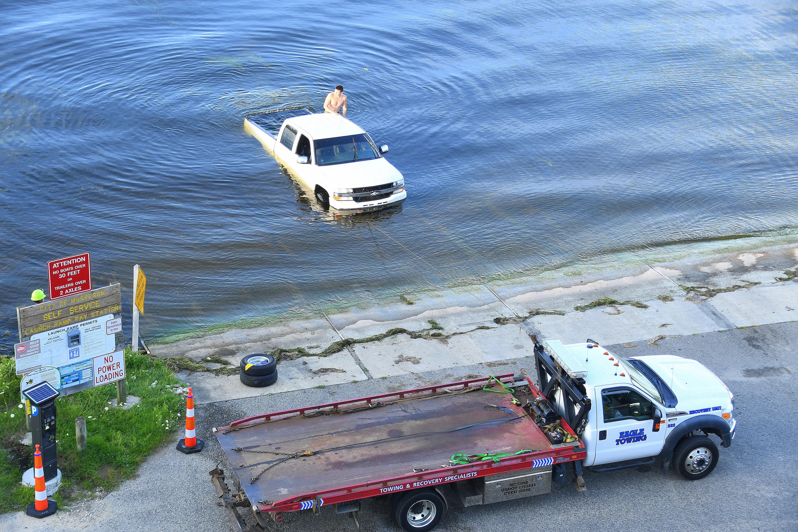 Those Oops Moments Blooper Photo Contest Photocrowd Photo